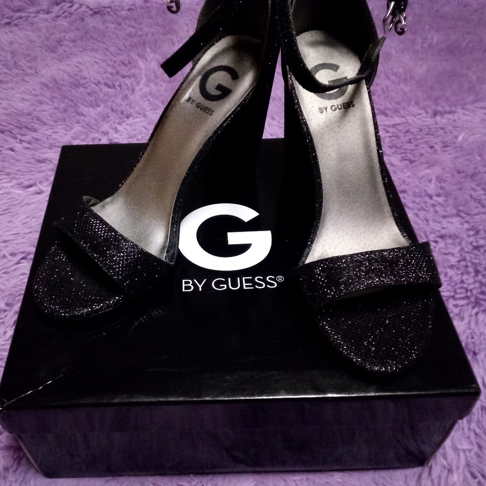 G by guess shantel5 sandal